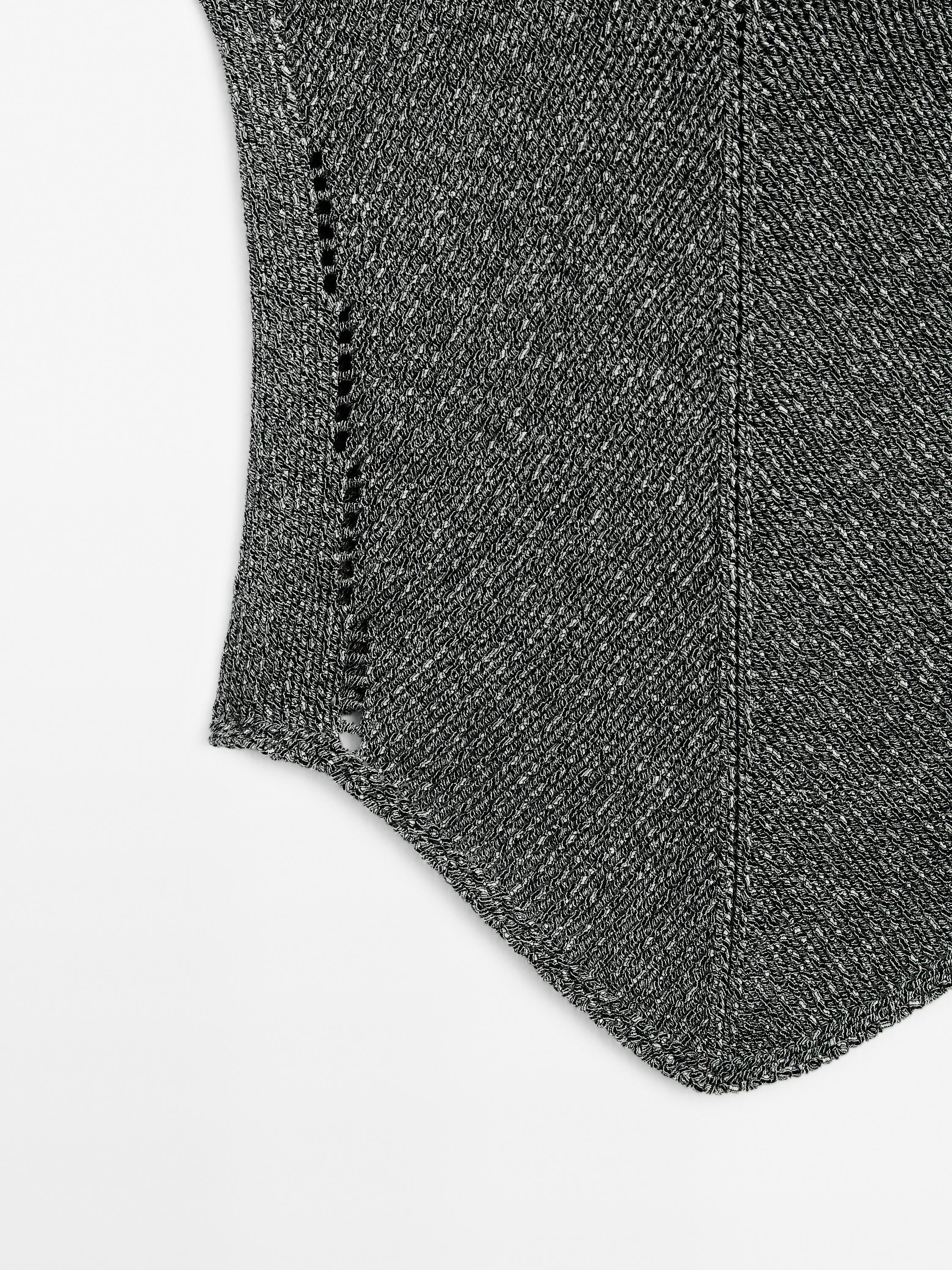 100% cotton knit top